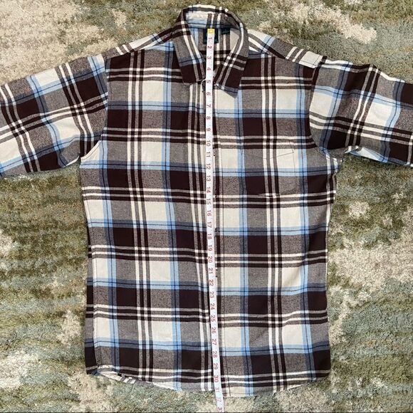 91. Mens size L Burnside long sleeve button down gently used - Picture 4 of 11